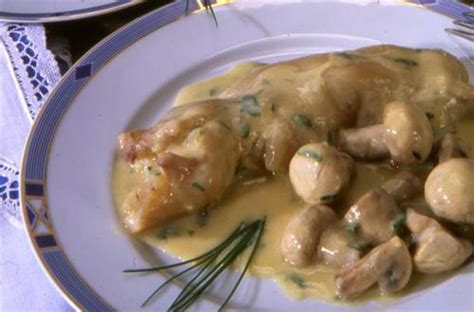  Le Pied de Veau à la Toulonnaise ! Une symphonie de saveurs entre terre et mer